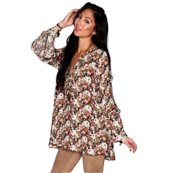 Show Me Your Mumu Floral Long Sleeve Tunic Top - Picture 1 of 10